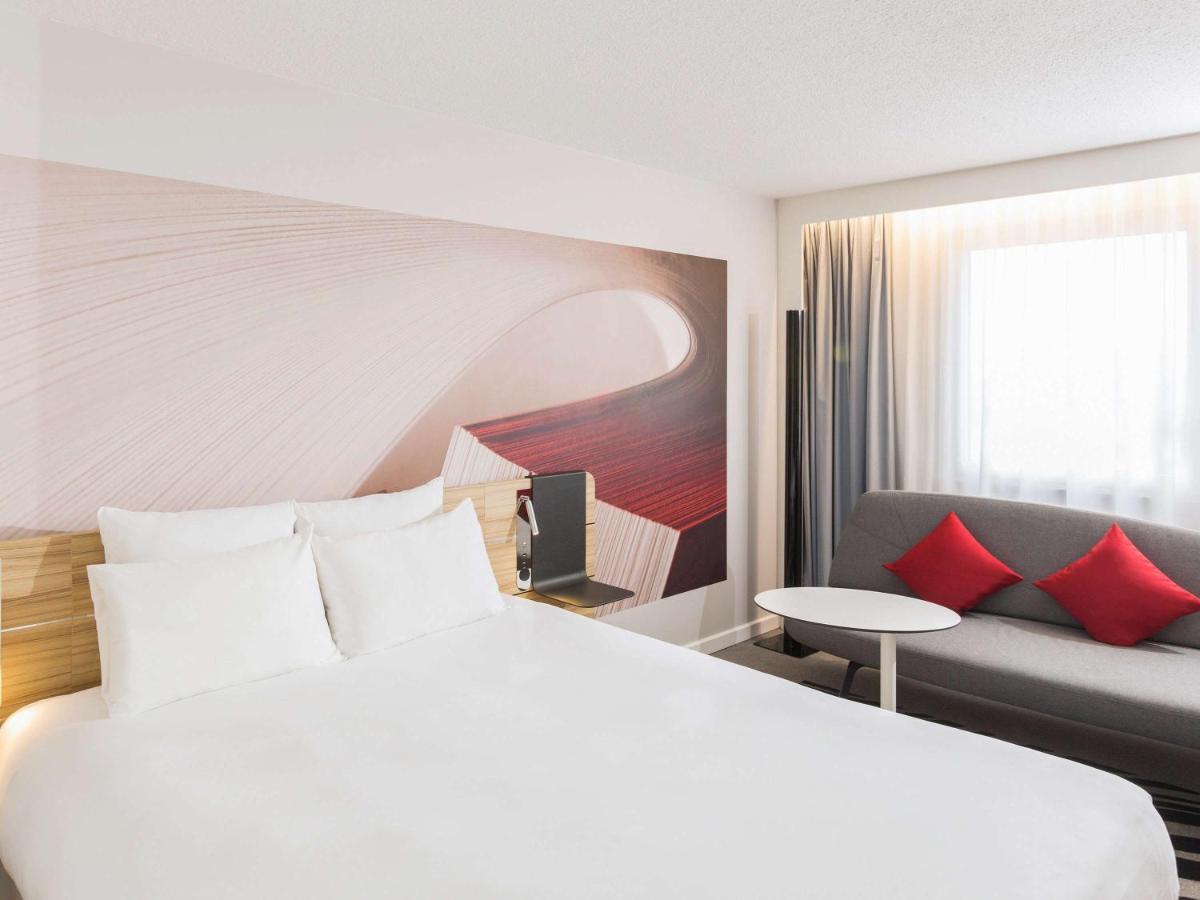 Novotel Strasbourg Centre Halles Esterno foto