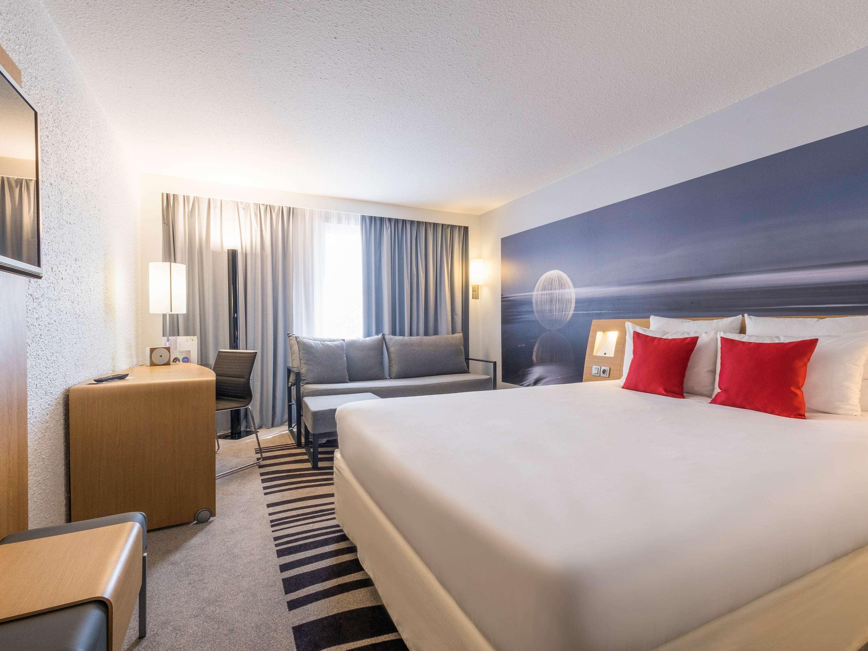 Novotel Strasbourg Centre Halles Esterno foto