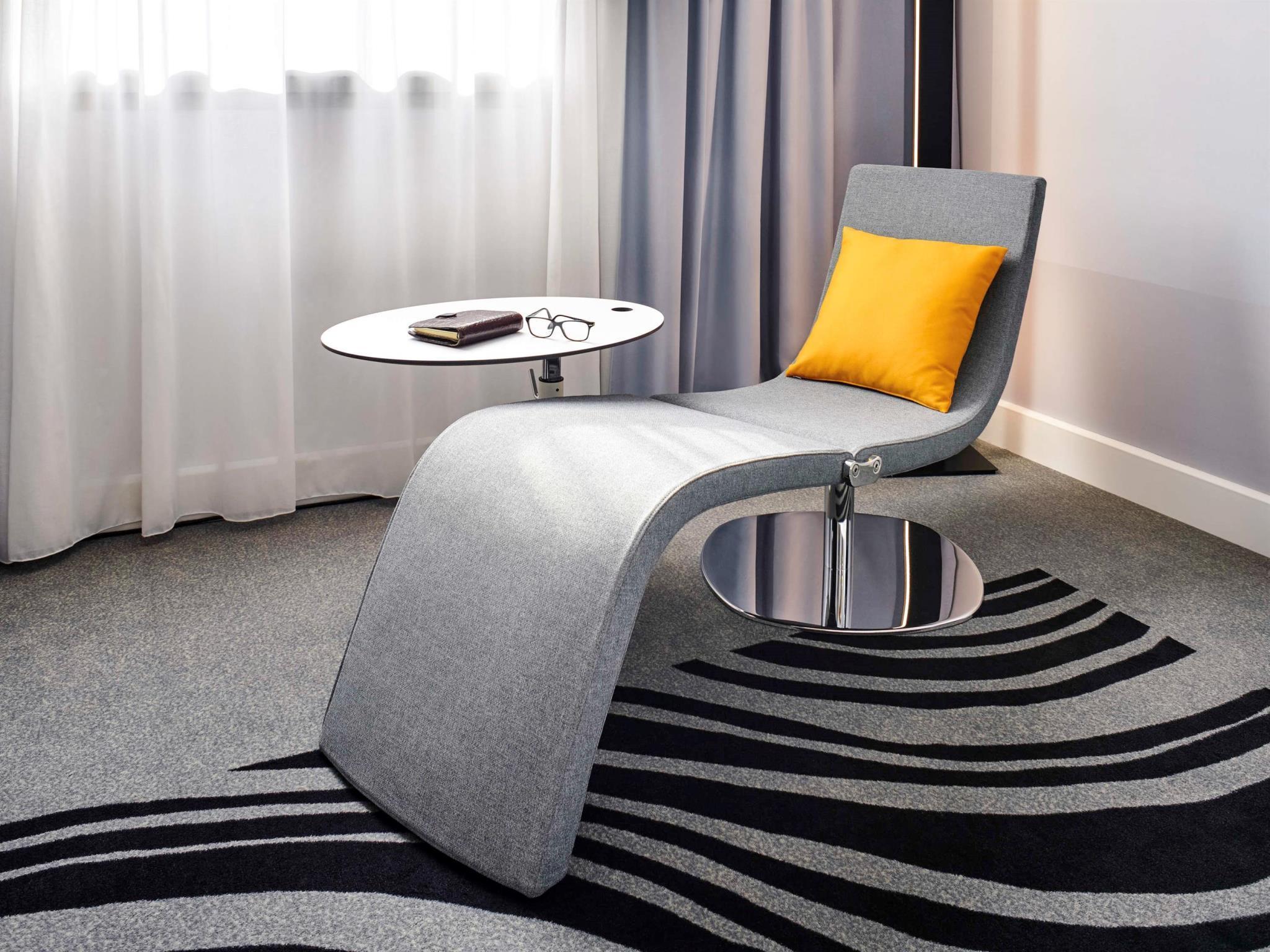 Novotel Strasbourg Centre Halles Esterno foto