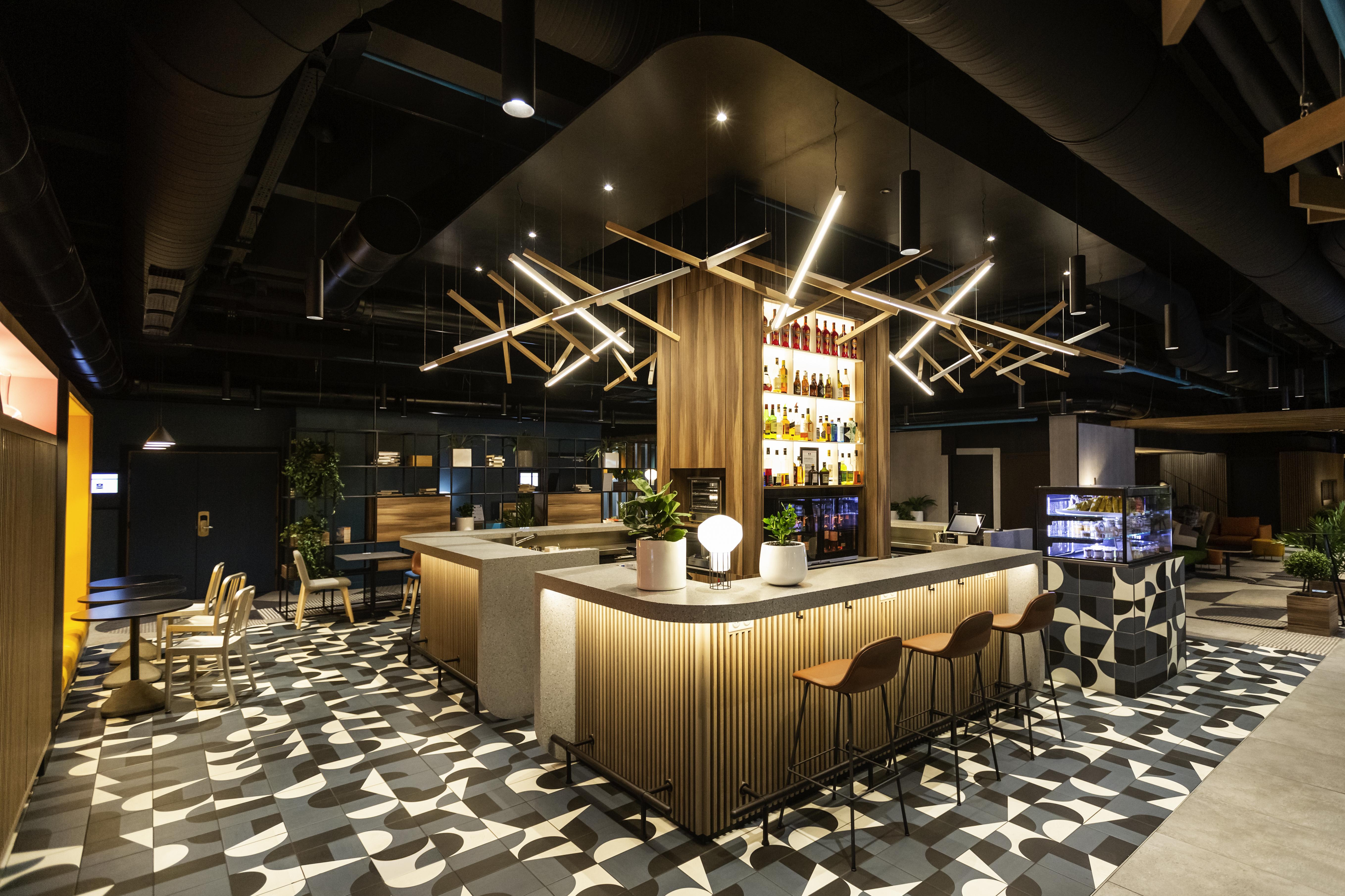 Novotel Strasbourg Centre Halles Esterno foto