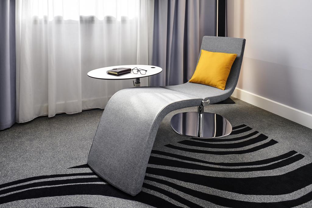 Novotel Strasbourg Centre Halles Esterno foto